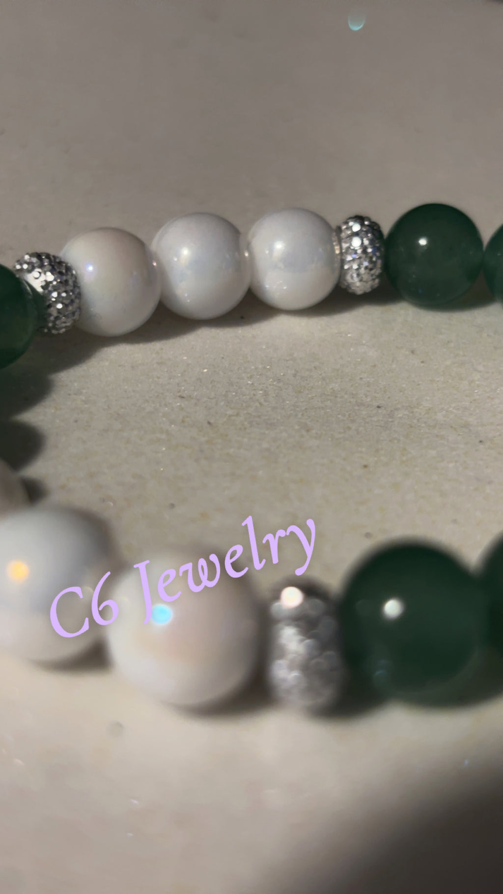 Emerald and radiant white💚🤍💫✨